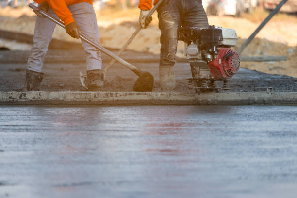 Best Concrete Installation Cost  in Pearland, TX